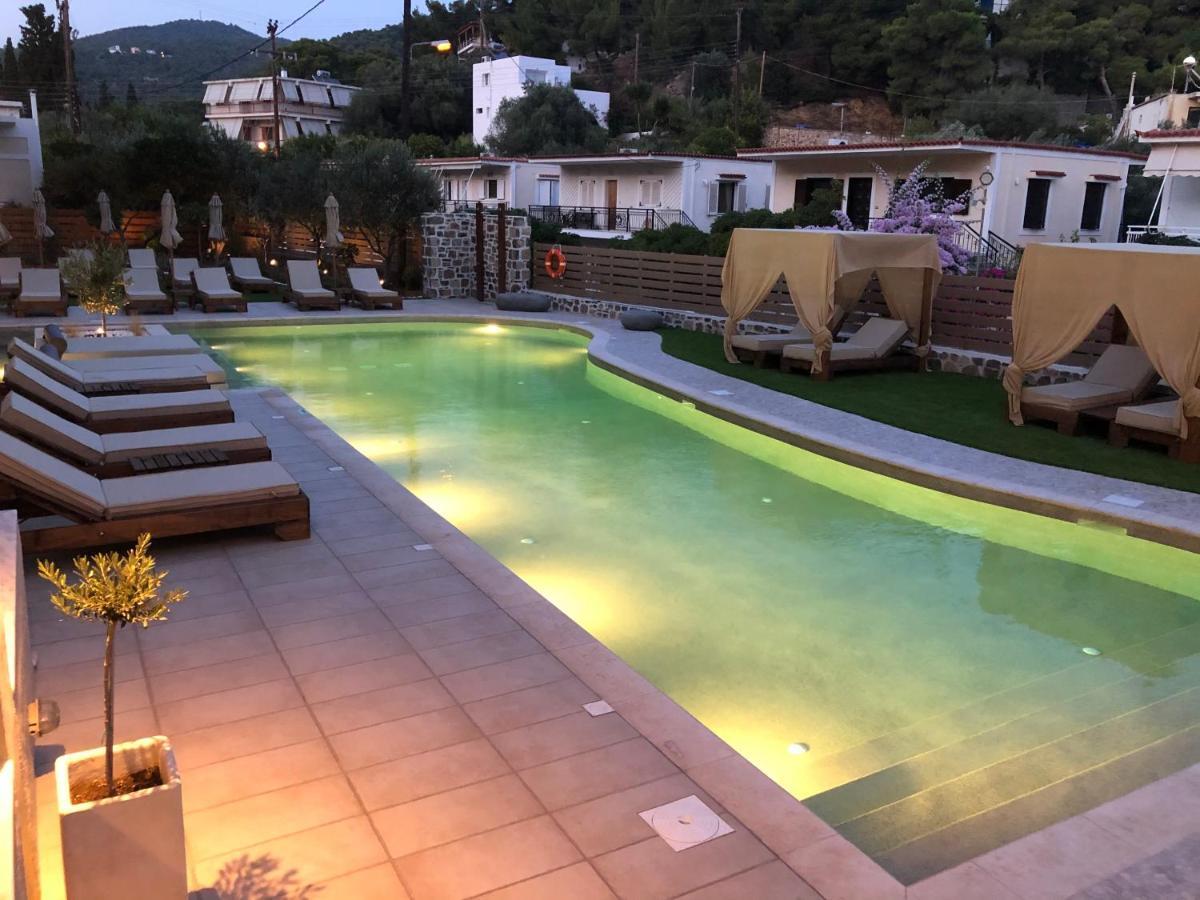 Helen Hotel Poros Town Bagian luar foto