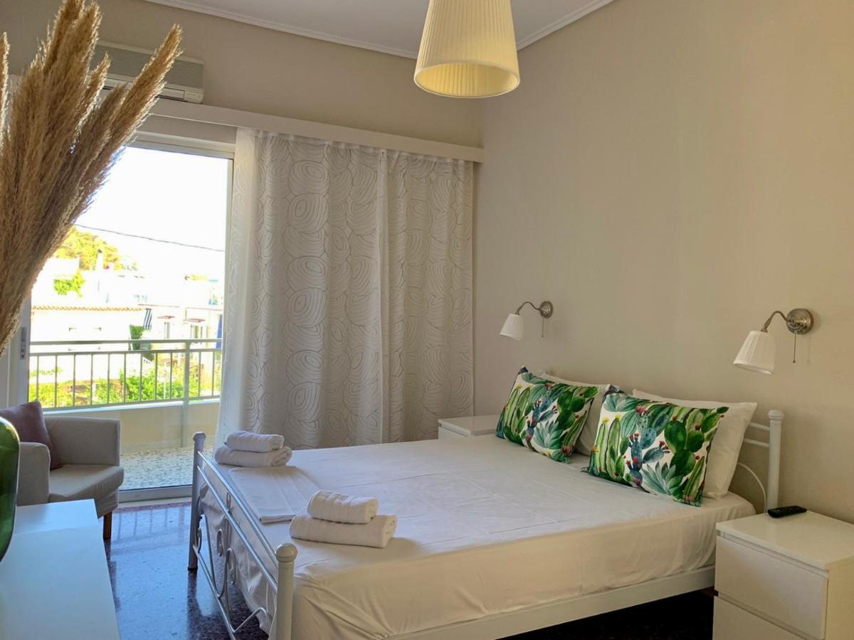 Helen Hotel Poros Town Bagian luar foto