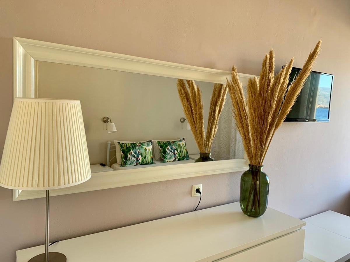 Helen Hotel Poros Town Bagian luar foto