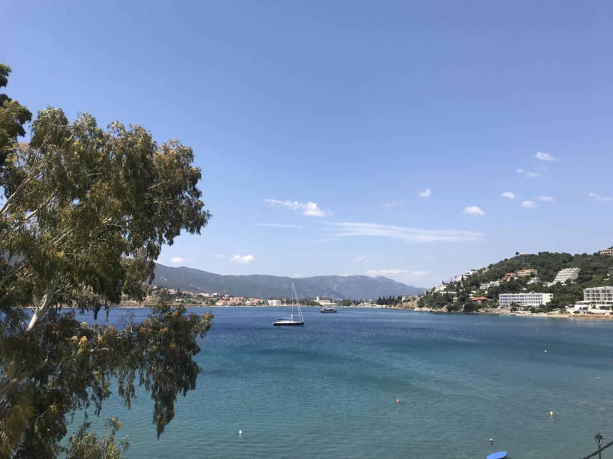 Helen Hotel Poros Town Bagian luar foto