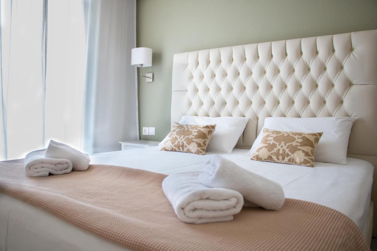 Helen Hotel Poros Town Bagian luar foto